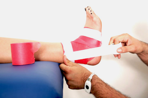 curso-vendajes-funcionales-fisioterapeutas-fisioterapia-valladolid-soria-segovia-salamanca-avila-zamora-león-burgos-palencia-oviedo-gijón-asturias-santander-cantabria-bilbao-vizcaya-vitoria-san-sebastián-zaragoza-rioja-aragón-barcelona-madrid-ourense-santiago-vigo-pontevedra-coruña-lugo-fisiocyl-fisiofocus-uemc-ecufis-fisiolmr-cpfcyl-cofispa-fisiocamp-fisiocampus-fisionet-fisioformación-kenzen-ecufis-instema-efisioterapia-lectiva-ucavila-unileon-egc-uva-cofiga-colfisiocv